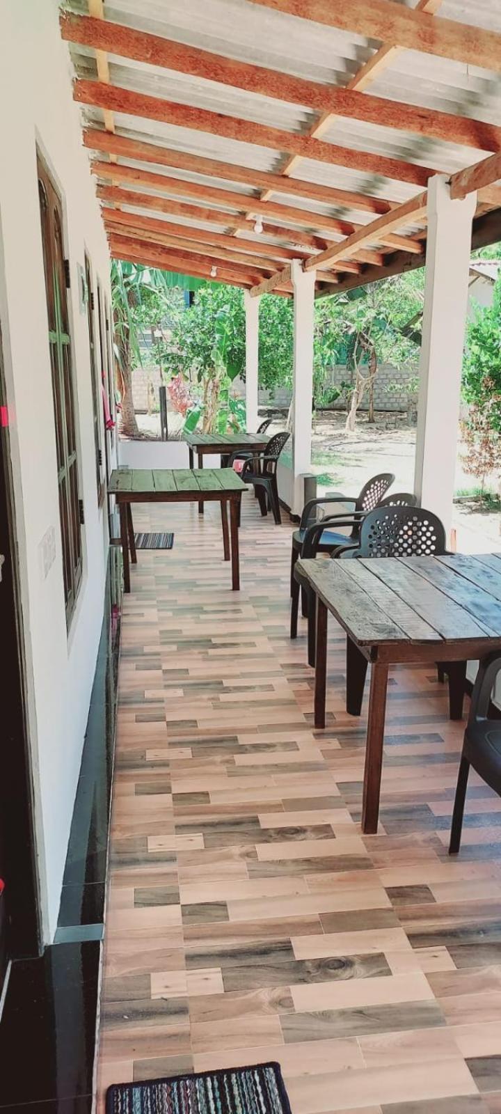 Nilaveli Beach Rooms Εξωτερικό φωτογραφία
